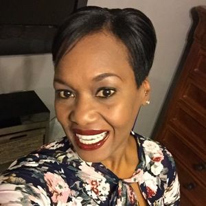 Meet your Posher, Yvonne